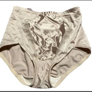 Vtg Playtex Nylon Spandex 18 Hr Girdle Shaper Brief Beige Large High Cut Leg